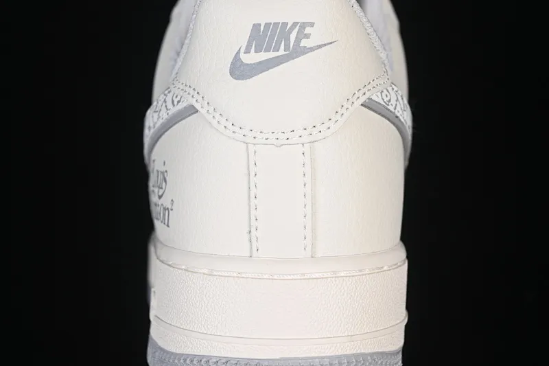 All categories Nk Air Force 1 Air Force series Nk Air Force 1 Low Air Force low-top Nike Air Force 1'07 Low LV co-branded presbyopia Air Force 1 low-top casual sneakers LV2288-001